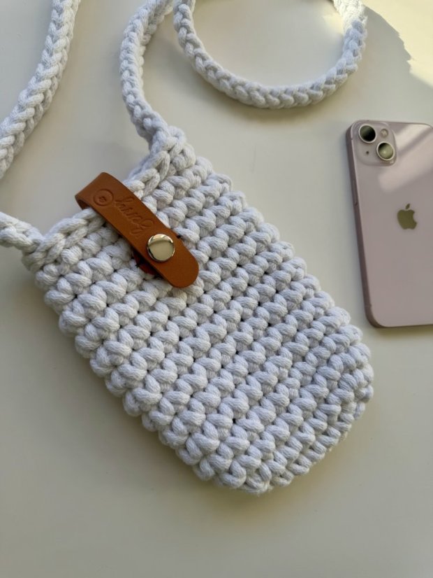 Kapsička na mobil - Bílá