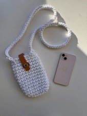 Kapsička na mobil - Bílá