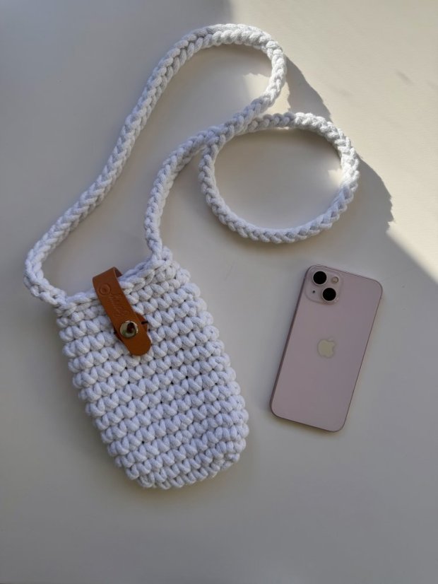 Kapsička na mobil - Bílá