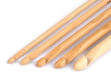 Háček dřevěný (Velikost 10)